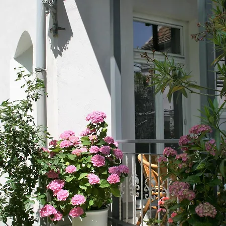 Herrenhof 아파트 *